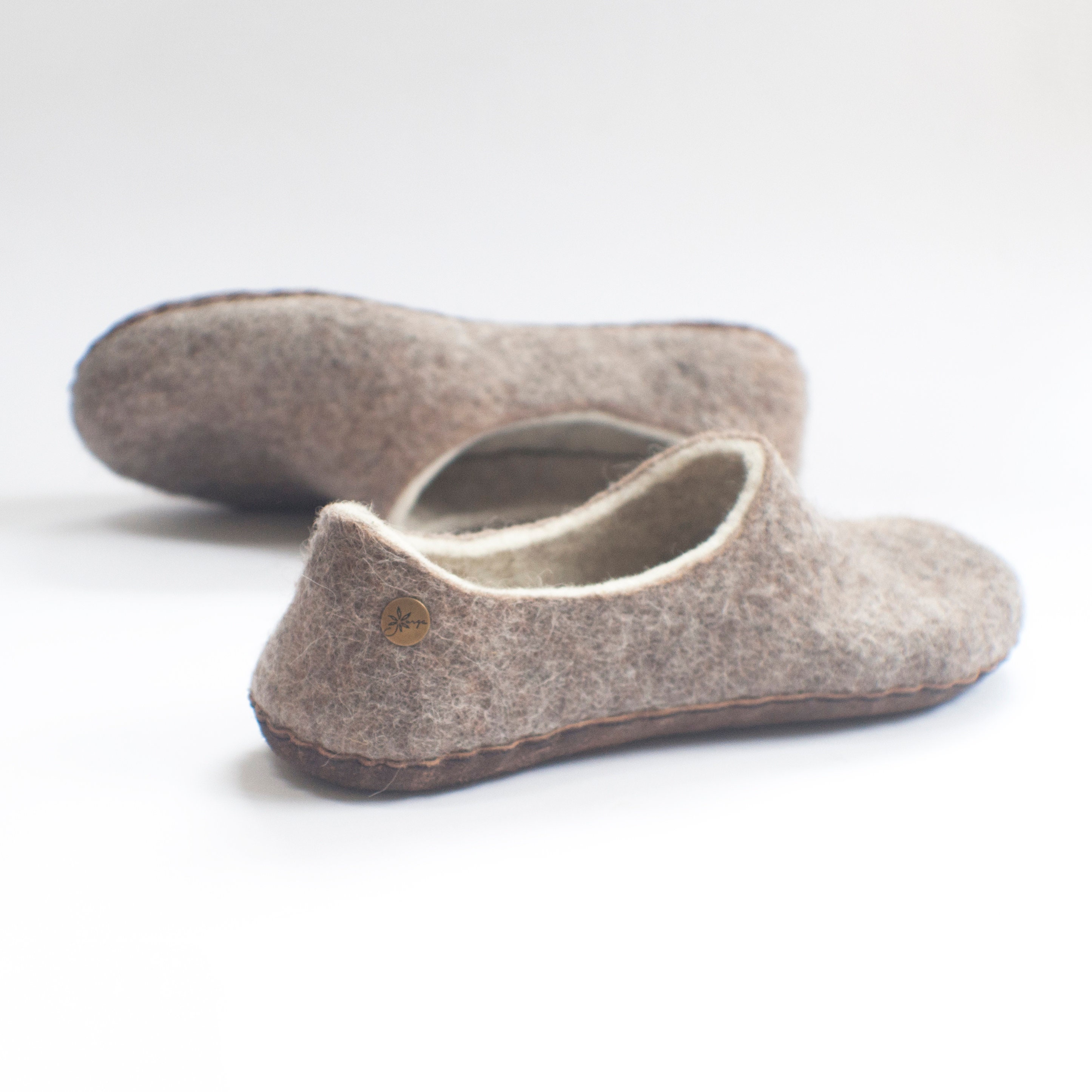 Felted Alpaca Slippers for Men - Beige - Brown - with Natural Light Brown Leather Soles