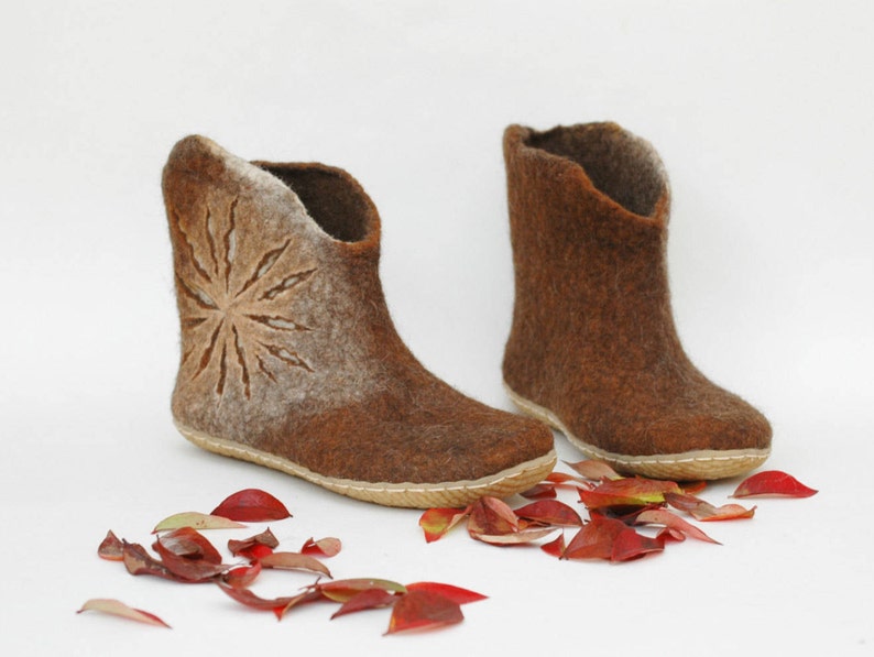 Felted shoes for women Caramel brown colors image 4