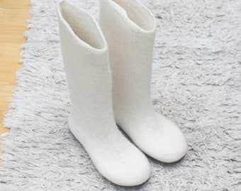 Winter wedding boots for bride - made of milk white natural non-dyed organic wool