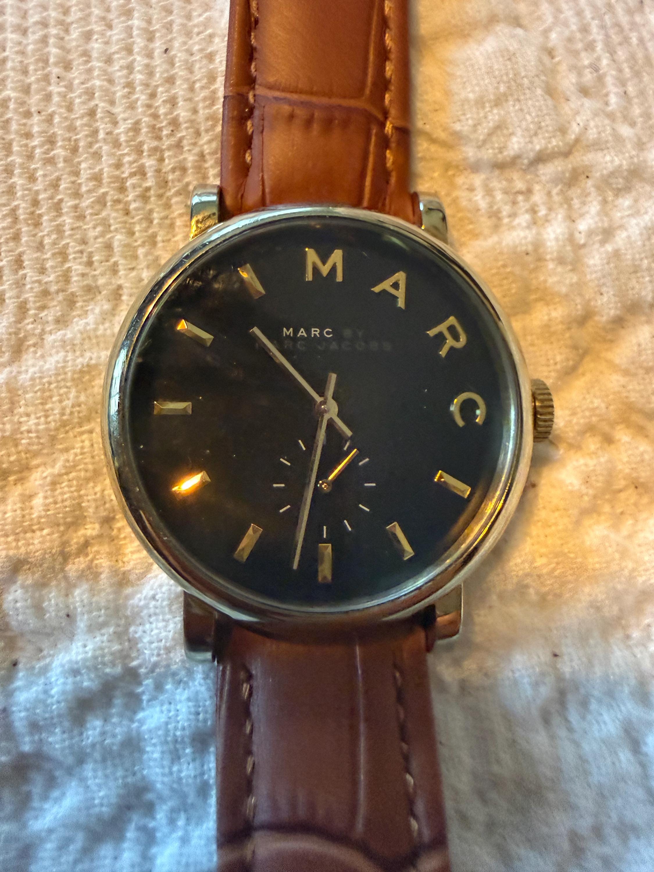 NIB Vintage Marc by Marc Jacobs Leather Square Bracelet Dial Watch Brown ? Gift Square Rectangular Vintage Women Watch, Brown Faux Leather  main image 2