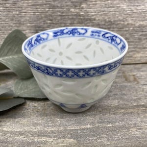 Vintage Blue White Teacup – Translucent Rice Grain Porcelain, Longevity Symbol