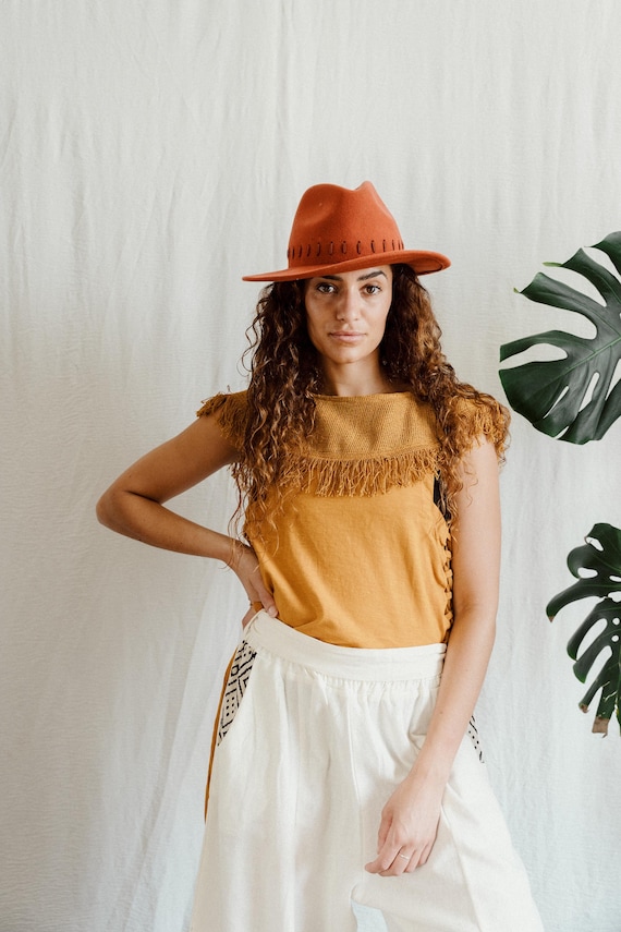 Cleo Top, woven statement top