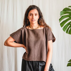 BREATHE FREELY WOVEN TOP