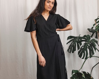 Black Wrap dress in raw cotton