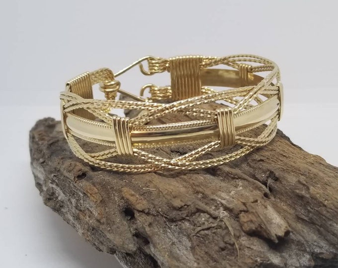 Gold Contessa- 14kt gold filled, wire wrapped wave bracelet