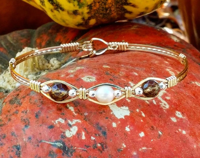 14kt Gold Filled,Wire Jewelry,Gold Wire Jewelry,Smoky Quartz,Freshwater Pearl,Wire Bracelet bracelets,Pearl bracelet