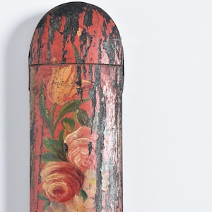 Antique Chinese painted Spectacle case, red box. Rose, Tulip.