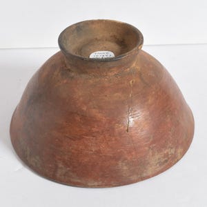 Pre-Columbian Narino Carchi Bowl. Colombia 800-1500AD.