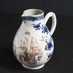 Pot à lait ancien en porcelaine, Chine du 18ème siècle, avec Kintsugi.