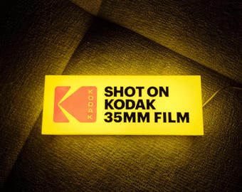 Lámpara LED USB Kodak Film Lightbox | Lámpara decorativa vintage | Lámpara de diseño retro | Impresión 3D | Regalo original