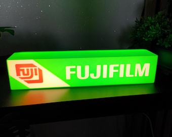 Lámpara LED USB FujiFilm | Lámpara decorativa verde vintage | Lámpara de diseño retro | Impresión 3D | Regalo original