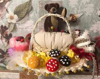 Victorian ribbon art flower basket - Pincushions with Teddy bears or birds