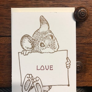 Tarjeta impresa Hand Letterpress - Ratón con amor