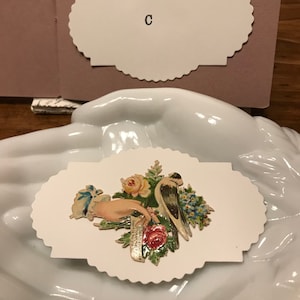 Een dozijn Victoriaanse stijl handgesneden blanco kaarten - geschulpte rechthoek / ovaal voor letterpress afdrukken of kalligrafie