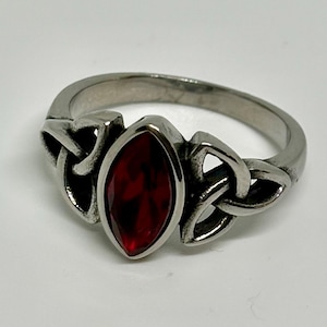 Gothic Witch Trinity Knot Ring Stainless Steel Unisex Ring | Blood Red Marquise Jewel | Vampiric Dark Aesthetic Jewellery