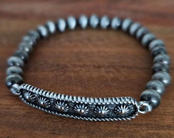Western Navajo Pearl Bracelet, Stamped Bar Cowgirl Bracelet, Southwestern Boho Jewelry, Stretch Western Bracelet