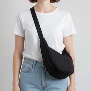 Crescent Bag Sewing Pattern | Trendy Crossbody, Beginner Friendly (PDF Pattern, Multi-Size)