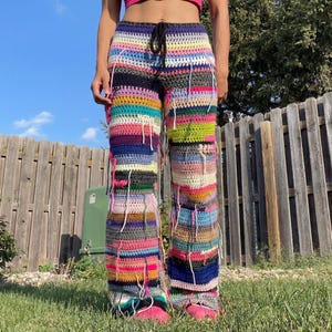 Patroon gehaakte scrapbroek pdf, hoog getailleerde patchworkbroek, boho-festivalbroek, haakpatroon overgebleven garen