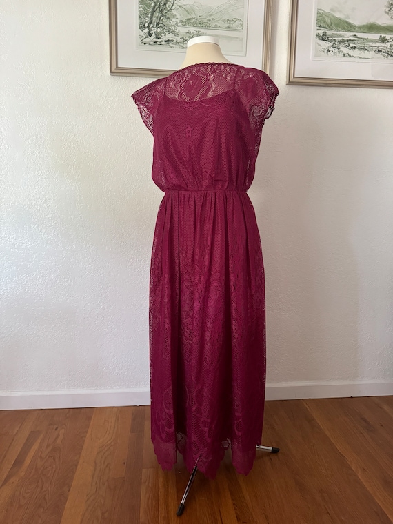 Vintage lace maroon dress