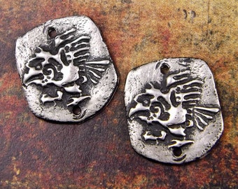 thumbnail image 2 of Aztec Spirit Bird Patch - Embroidered Iron-On, Ancient Mayan Emblem, White & Black, Cypress Collectibles 2 of 6