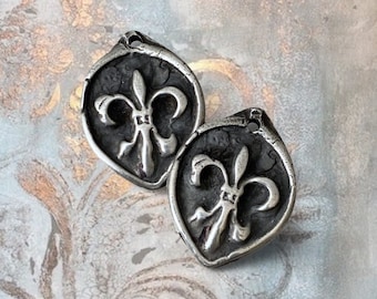 Fleur de Lis - Earring Charms - Pewter Charms - Hand Cast Pewter Components