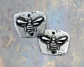 Abeille à miel - Composants de bijoux en étain rustique - Pendentifs pour boucles d&#39;oreilles - Étain coulé à la main