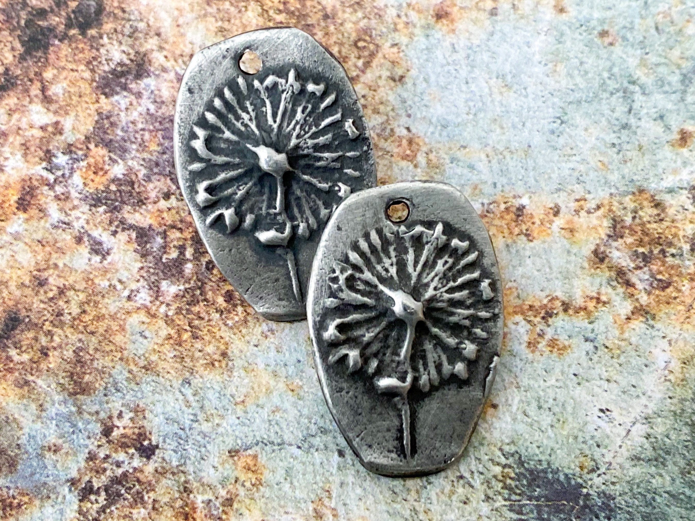 Pissenlit Dreams - Paire de composants de bijoux artisanaux en étain rustique moulé à la main - Bohème - breloques fleurs