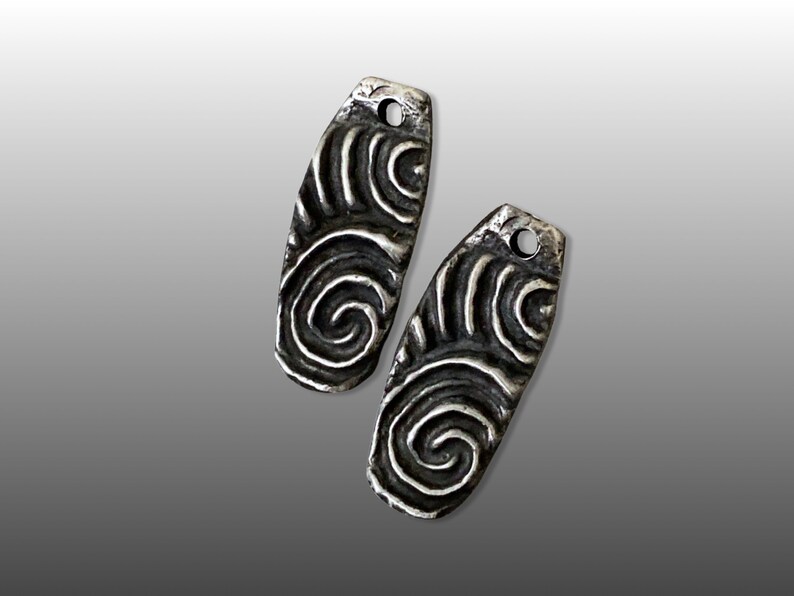 Tribal Spiral Charms Handcrafted Pewter Artisan Jewelry Components for Earrings, Necklaces and Bracelets 画像 3