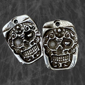 Sugar Skull Charms - Day of the Dead Skulls - Calavera Hand Cast Rustic Pewter Jewelry Components