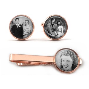 Gepersonaliseerde roségouden stropdas- en manchetknopenset - aangepaste foto manchetknopen herdenkingsmonument - foto dasspeld - accessoires bruidegompak