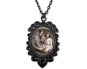 18x25mm Your Custom Photo Pendant Necklace, Black Leaf Gothic Style Jewelry for Women, Personalized with your Picture