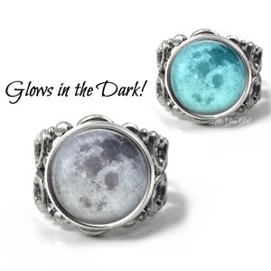 Glow in the Dark Full Moon Ring - Vintage Bronze or Silver Filigree Setting - Glowing Moon Ring - Moon Jewelry - Full Moon Adjustable Ring