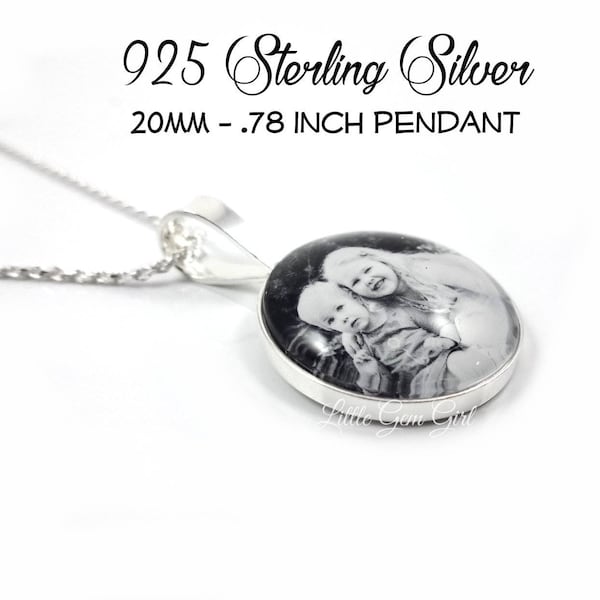 925 Sterling Silver Custom Photo Necklace with engraving - Personalized Picture Necklace - Mom Mimi Nana Bridesmaid Pendant