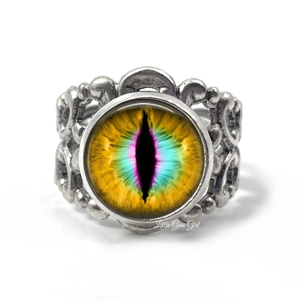 Realistic Eyeball Ring - 21 Colors Available - Evil Eye Jewelry - Glass Eye Ring - Gothic Cat Eye Vintage Filigree Adjustable Ring