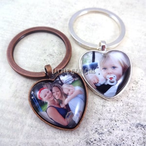 Custom Photo Heart Key Chain - Valentine Day Picture Gift - Pet Photo Memorial, Fathers Day Charm