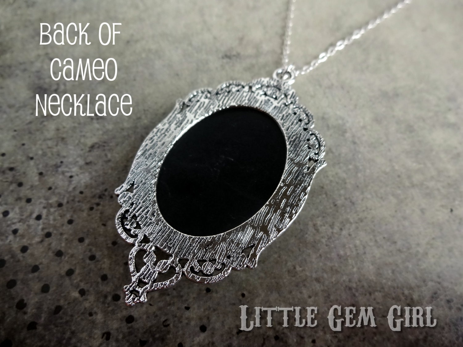 Collier Camée Lilas Avec Fée Ou Lutin - Argent De Tibet Et Résine - Fait Main