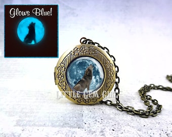 Howling Wolf Blue Glow in Dark Moon Locket - Glowing Wolf Vintage Style Locket in Bronze, Silver or Gunmetal - Full Moon Locket Charm