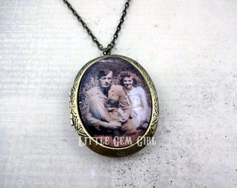 Large Photo Locket in Antique Bronze or Antique Silver - 30x40mm Oval Picture Locket - Personalized Jewelry - Custom Necklace