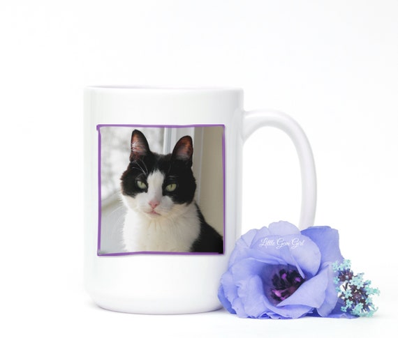 kawaii happy Valentine white kitten cat in mug with rose flowers