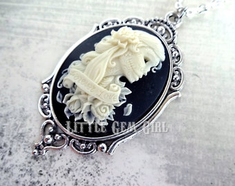Forever Love Day of the Dead Girl Cameo Necklace - Skeleton Lady Cameo Victorian Gothic Skull Cameo - Dia De Los Muertos Lolita Jewelry