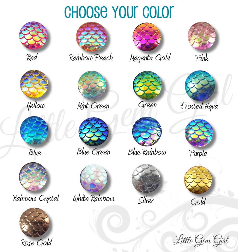 K&ouml;nnte beinhalten: Eine Auswahl von 14 verschiedenen Farben von Meerjungfrauen-Schuppen-Cabochons. Die Farben umfassen Rot, Regenbogenpfirsich, Magentagold, Rosa, Gelb, Minzgr&uuml;n, Gr&uuml;n, Frost-Aqua, Blau, Blaugr&uuml;n, Blauer Regenbogen, Lila, Regenbogenkristall, Wei&szlig;er Regenbogen, Silber, Gold und Ros&eacute;gold.