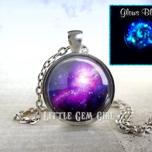 Glow in the Dark Galaxy Jewelry Glowing Purple Galaxy Necklace Outer Space  Stars Pendant Vintage Style Bronze Pendant Necklace 