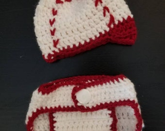 Baseball Diaper Set for New Borns. Includes base ball Hat and Diaper Cover Adjustable waist