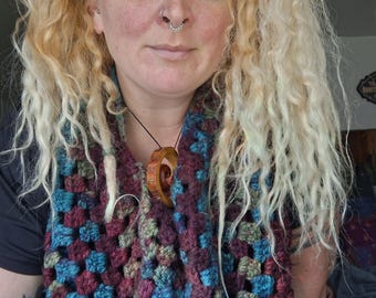 Earthy Festival-sjaal met gehaakte voorkant