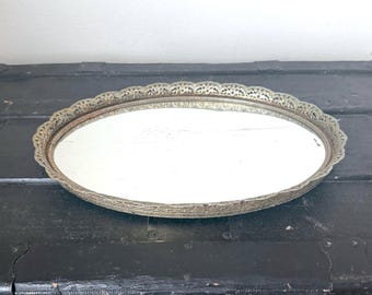 Vintage Ormolu Filigrane Gold Oval Kosmetik Spiegel Tablett 1960er 1970er Jahre Kommode Display