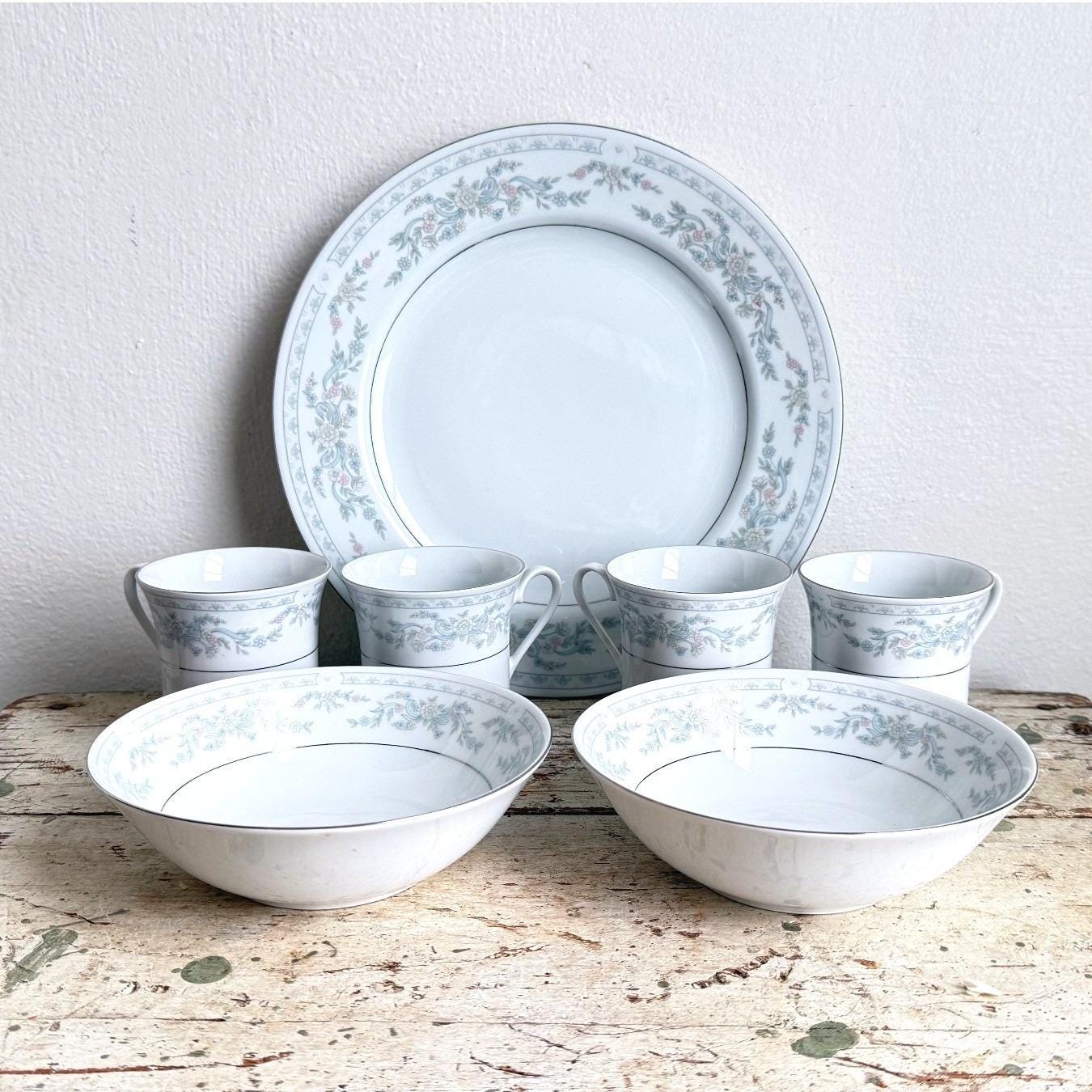 Vintage Blue Floral Dinnerware - Etsy