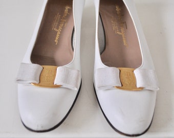 Salvatore Ferragamo white  pumps with logo bow , sz 8 1/2 aaa