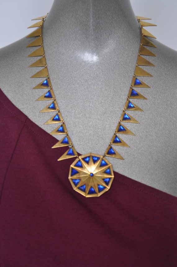 Fantastic 1940s necklace gold with blue rhinestone