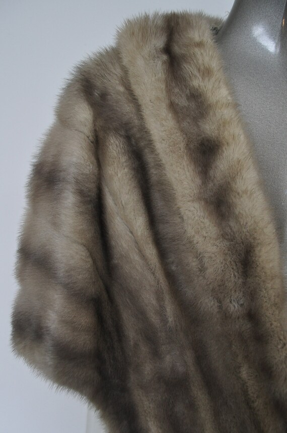 Grey mink fur stole 1950s get 20% discount w code - image 3