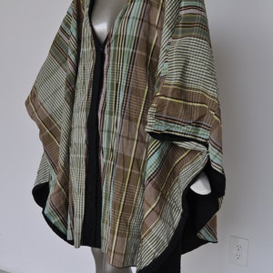 Reversible custom made cape 90s image 7